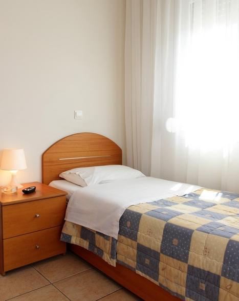 Noni Rooms Agía Triás Bilik gambar